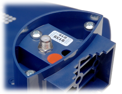 Conector antenă